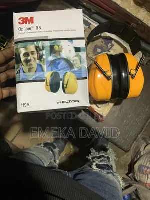 3м Collection Peltor Optime 98 Ear Muff For Protection