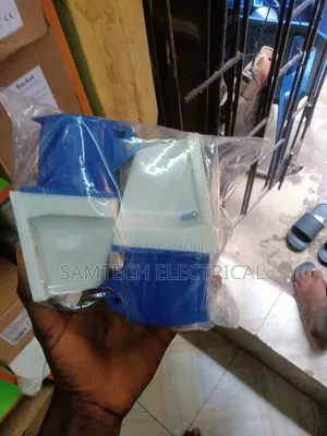 32amps 3pin Industrial Socket