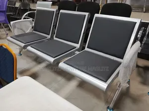 Quality Three.In One Visitor Chair