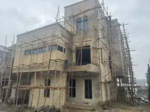 5bdrm Duplex in Guzape Main Abuja for sale