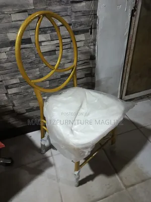 Quality Chivalry Chair