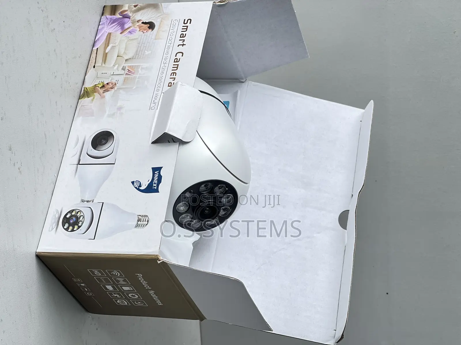 Smart Bulb Camera