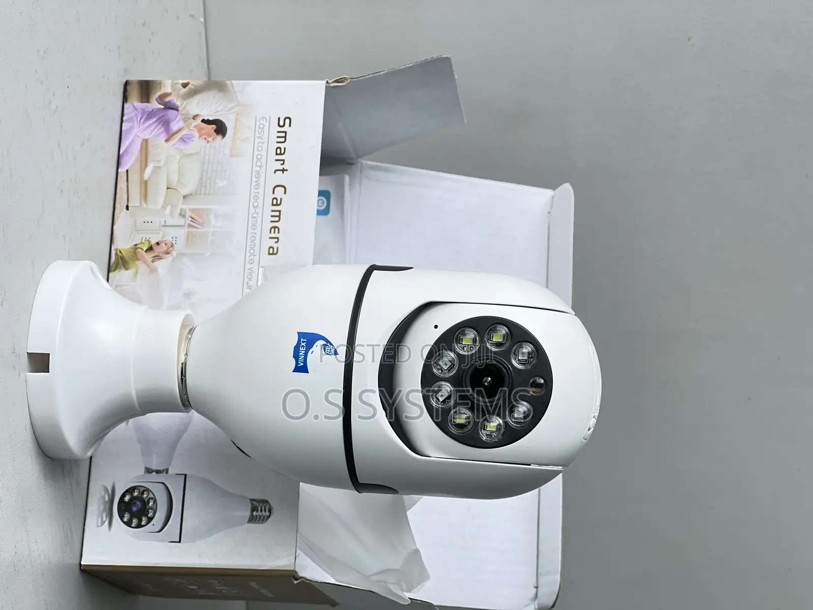 Smart Bulb Camera