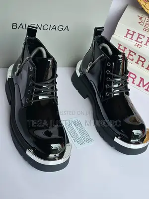Balenciaga Glossy Leather Ankle Shoe