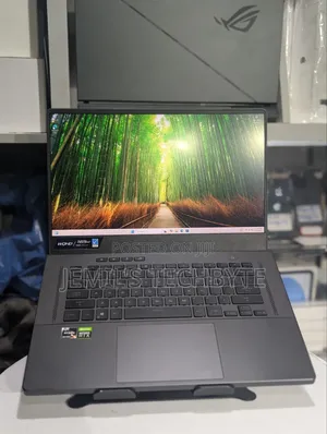 Laptop Asus ROG Zephyrus G15 16GB Intel Core Ultra 9 SSD 1T
