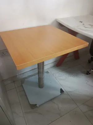 Quality Restaurant Table