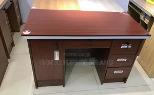 Modern Quality Office Table With Drawers.