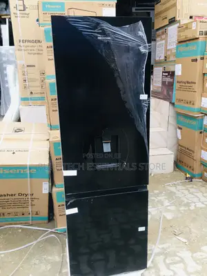 New Hisense Mirror Front Bottom Freezer Refrigerator 349dr
