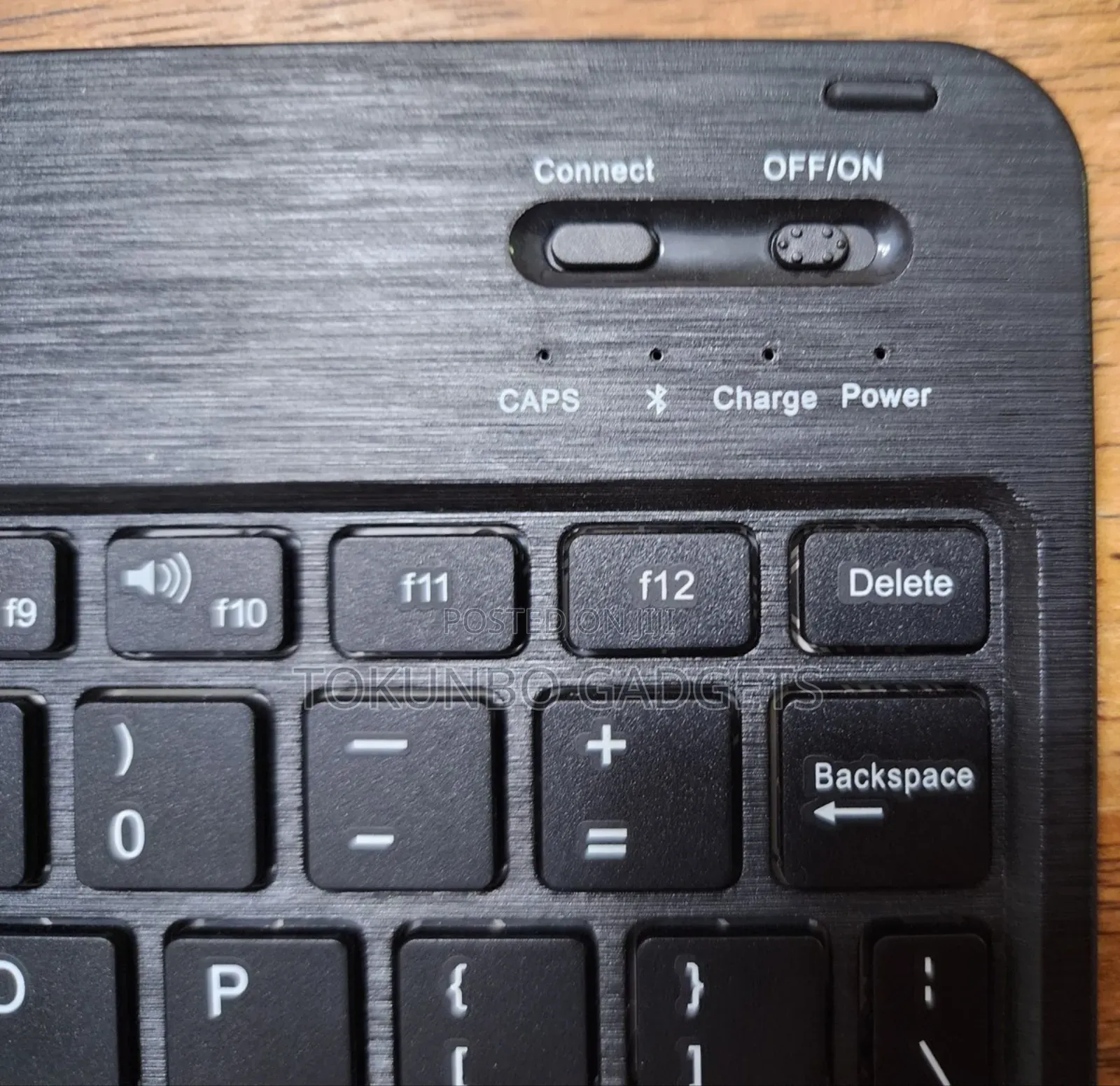 Procase Rechargeable Bluetooth Keyboard for iPad/Windows/Mac