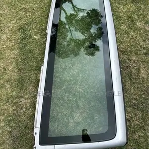 Direct Tokunbo Front Windscreen Assembly for Jeep Wrangler Jk
