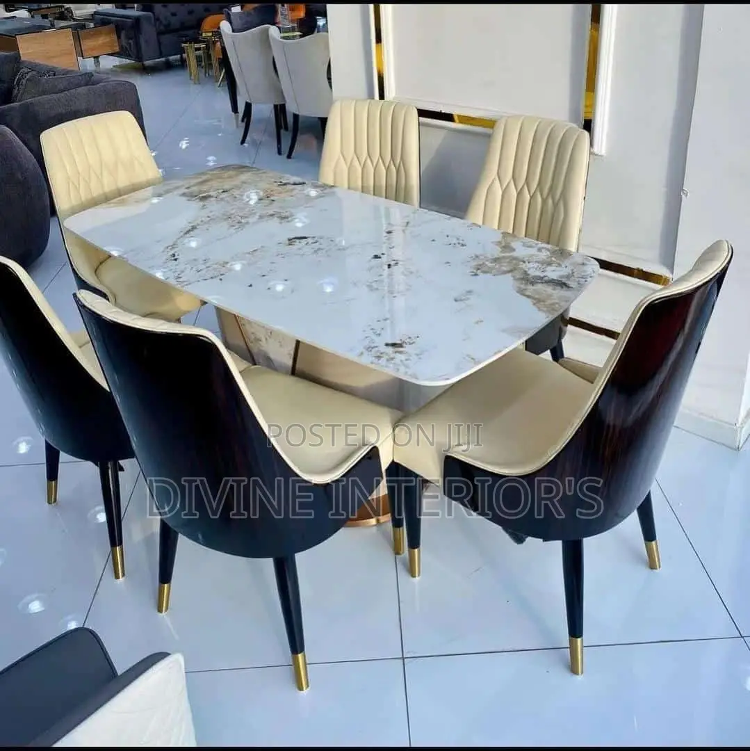 Luxurious Dining Set