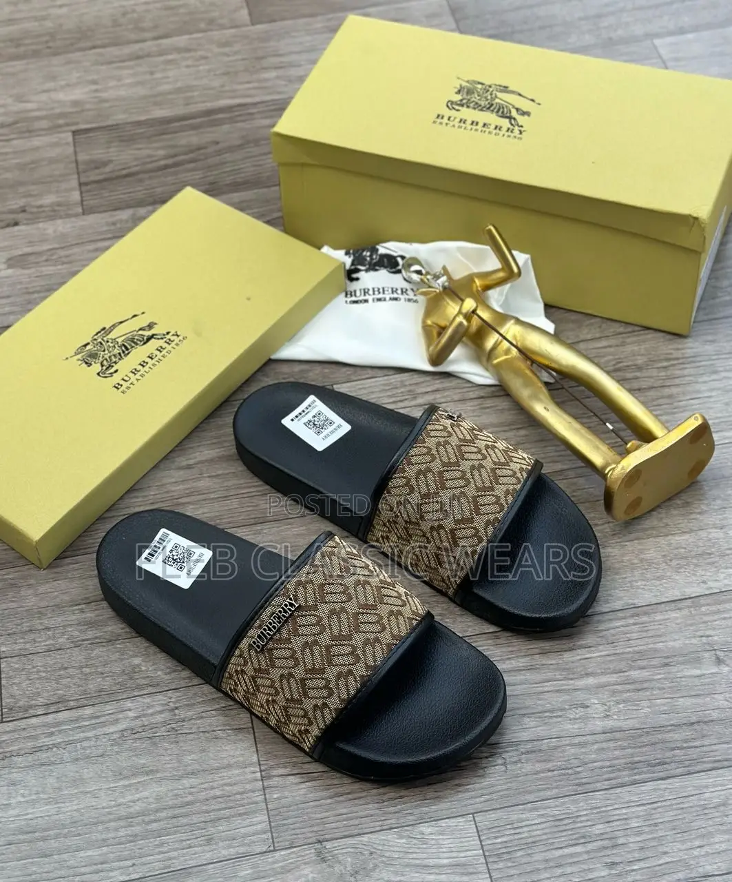 Men Burberry Slide