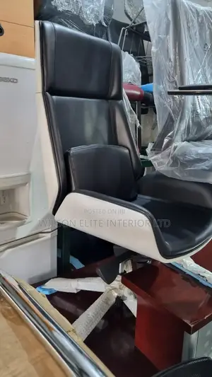 High Class Executive Office Chair