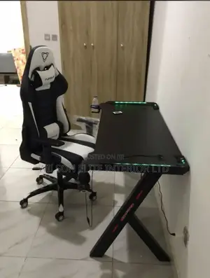 Gaming Table And Chair Set.
