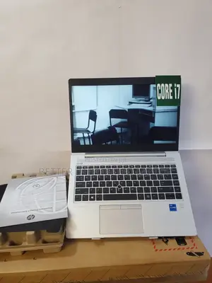 New Laptop HP EliteBook 735 G5 16GB Intel Core i7 SSD 256GB