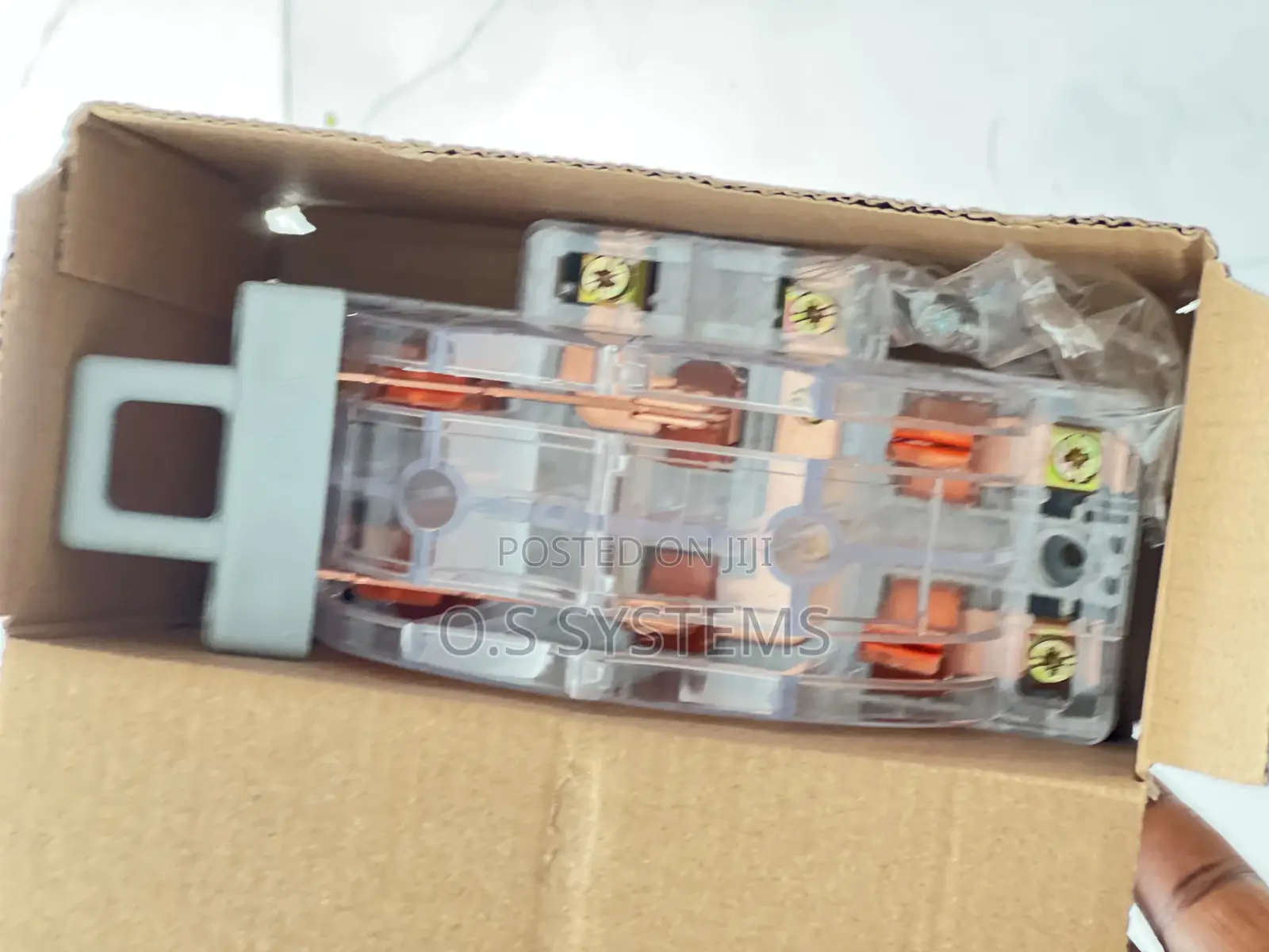 Transparent 100a Change Over Switch