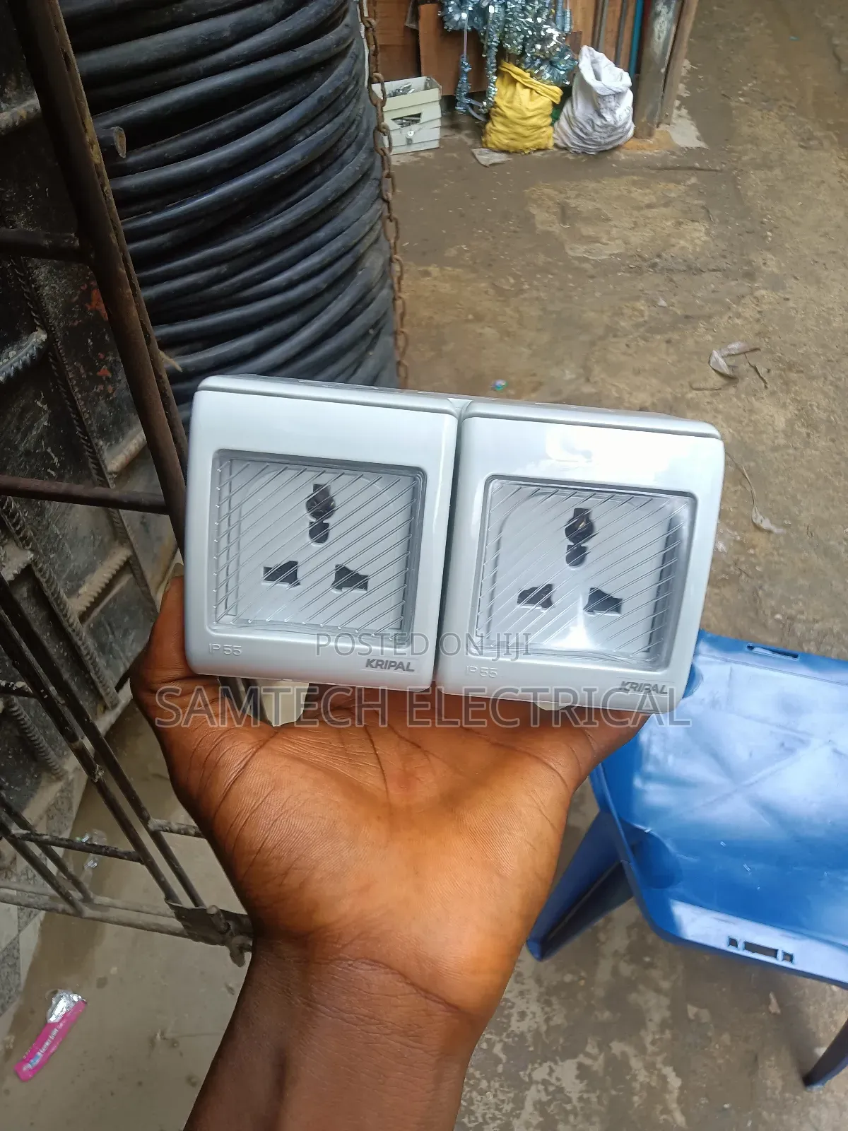13a Double Socket