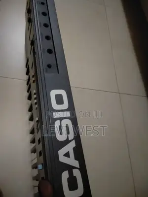 Electric Keyboard