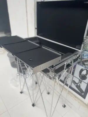 Rev 5 Box Dj Stand