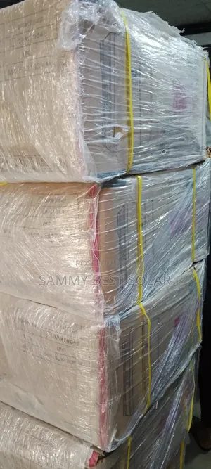 7.5kva 48volts Blue Power Hybrid Solar Inverter Available