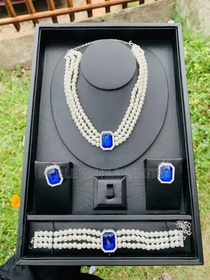 Elegant Jewelry Set GLD 8h