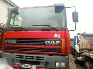 Daf Cf 85 Red 1998
