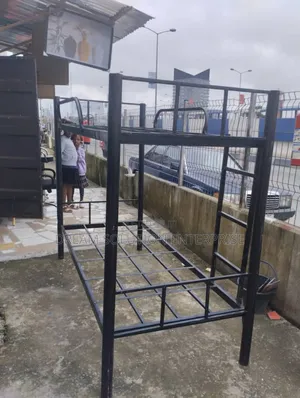 Metal 2 in 1 Bunk Bed