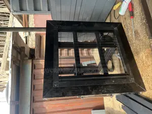 Frameless Window With Collapsible Nets