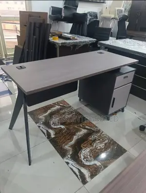 Office Desk 1.4 Meter