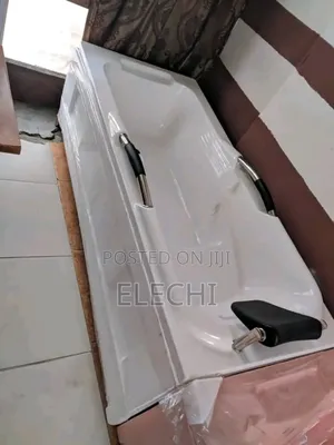 Executive Panel Bathroom