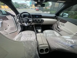 Mercedes-Benz CLA-Class CLA 250 4MATIC Sedan 2020 White