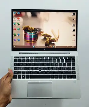 Laptop HP EliteBook 840 G8 16GB Intel Core i7 SSD 512GB