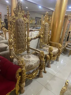The Giant Throne Chair