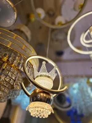 Mini Chandelier Beautiful Crown Fitting for Veranda