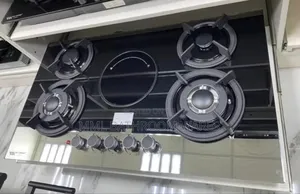 4 Burner Gas Cooker With 1 Electric Hot Plate