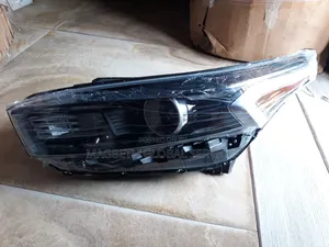 Headlamp for Kia Cerato 2021.