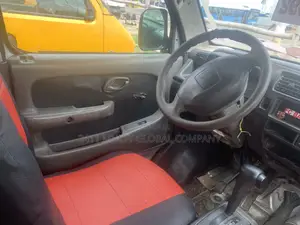 Suzuki Every 2005 Yellow