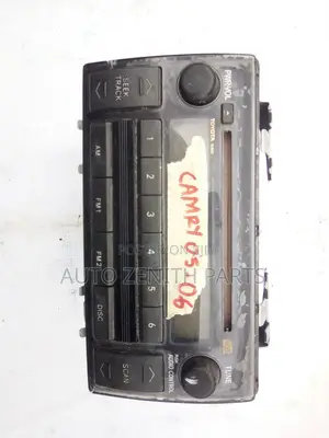 2005 -2006 Toyota Camry Radio