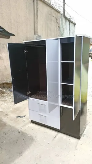 Quality 6/6 Wardrobe