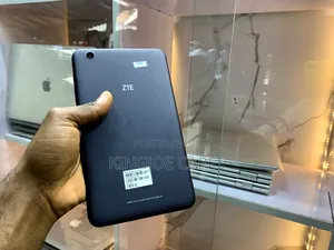 ZTE V81 8 GB Black