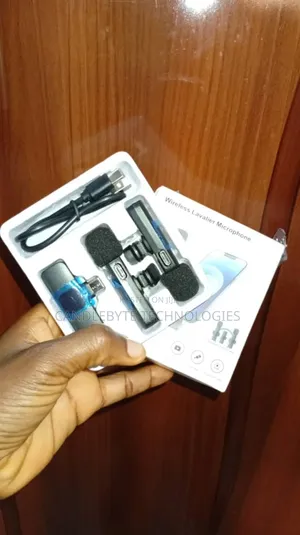 Type-C Wireless Dual Lapel Mic – Vlog Event Ready