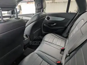 Mercedes-Benz GLC-Class 2019 White