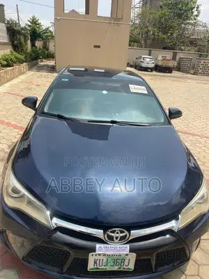 Toyota Camry SE 4dr Sedan (2.5L 4cyl 6A) 2016 Blue