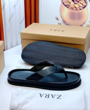 Zara Black Simple Slippers