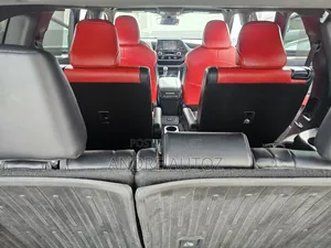 Toyota Highlander XSE 2021 Black