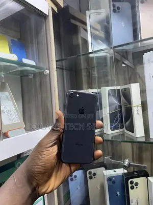 Apple iPhone 8 64 GB Black
