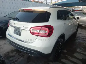 Mercedes-Benz GLA-Class 2017 White