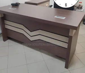 Quality Office Table With Extension