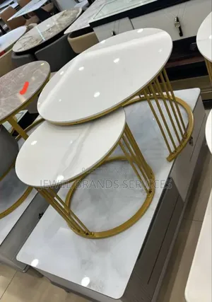 Space-Saving 2-in-1 Center Table