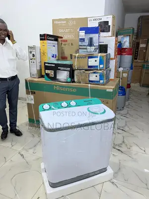 Hisense Manual Washing Machine 7.5kg Twin Tub Version
